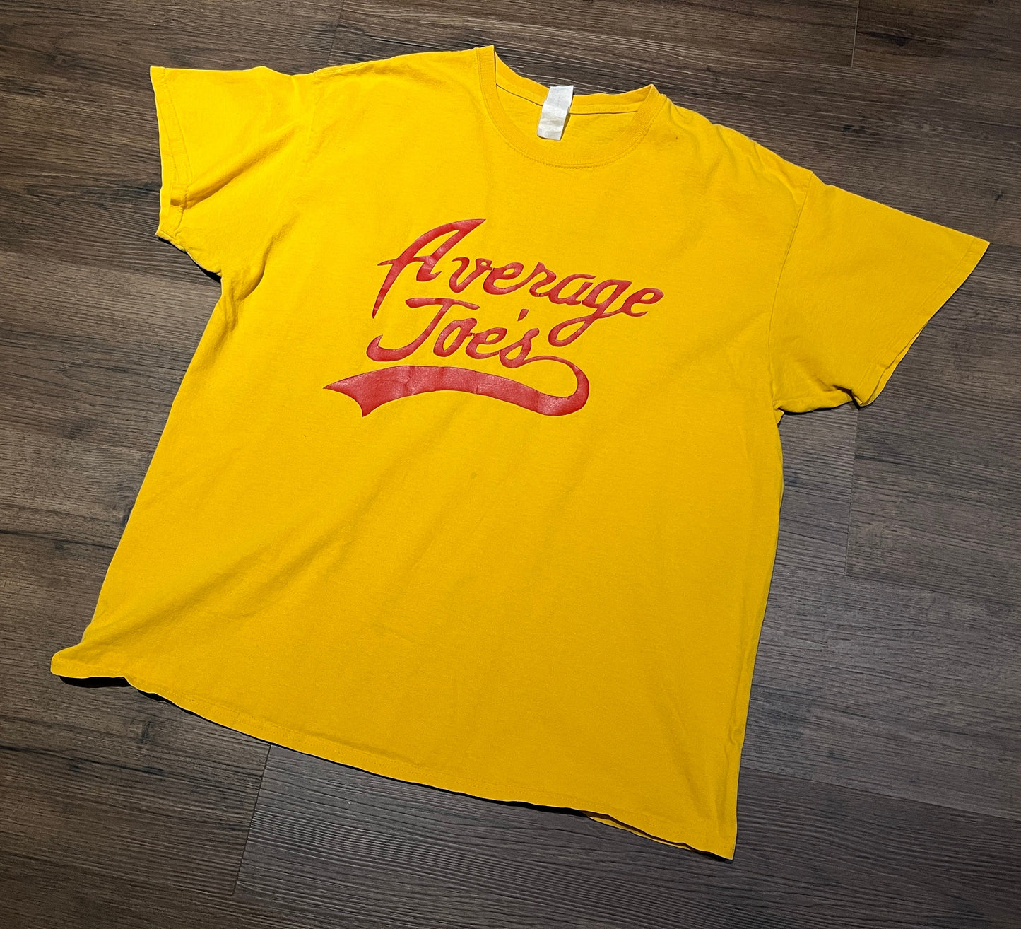 Dodgeball Average Joe Graphic Tee | Size X-Large | Vintage 2000s Promotional Movie Film Yellow T-Shirt | Free Shipping to USA |