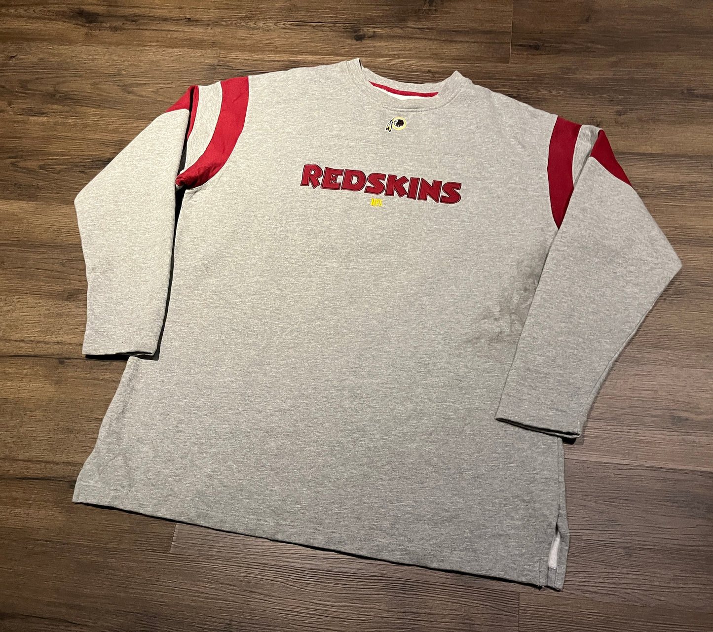 Washington Redskins Stitched Graphic Crewneck | Size X-Large | Vintage 2000s Grey NFL Football Sweater |Free Shipping to USA|