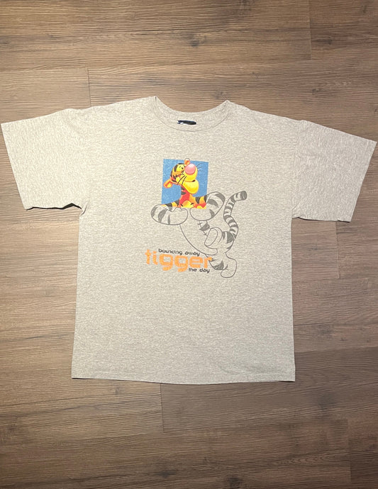 Tigger Bouncing Away The Day Graphic Tee | Size Large | Vintage 2000s Promotional Cartoon Grey T-Shirt | Free Shipping to USA |