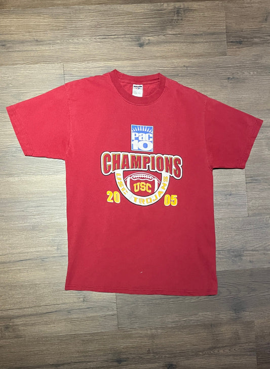 USC Trojans Pac-10 Champions 2005 Graphic Tee | Size Large | Vintage 2000s College Sports Red T-Shirt | Free Shipping to USA |