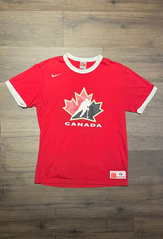 Team Canada Hockey Nike Graphic Tee | Size Medium | Vintage 2000s Hockey Embroidered Swoosh Red T-Shirt | Free Shipping to USA |