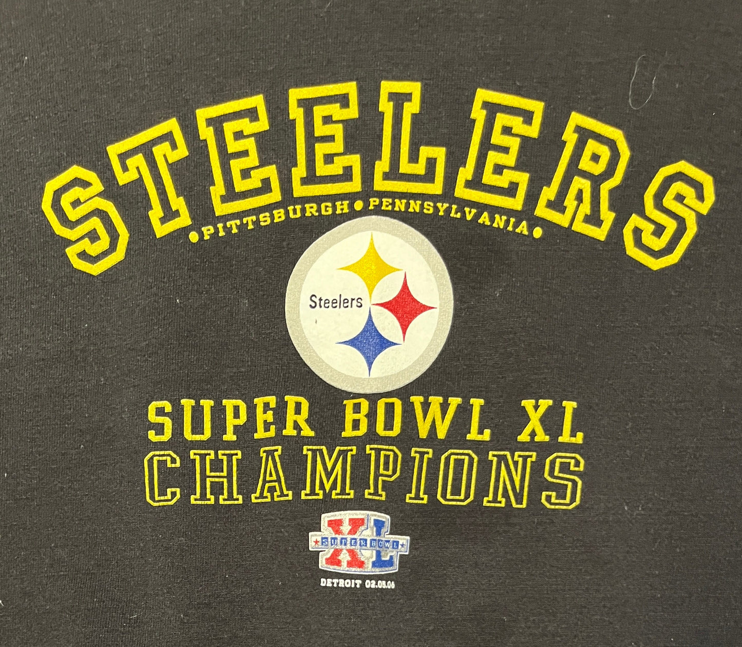 Pittsburgh Steelers Super Bowl XL Champions Graphic Crewneck | Size Medium | Vintage 2000s Football Black Sweater | Free Shipping to USA |