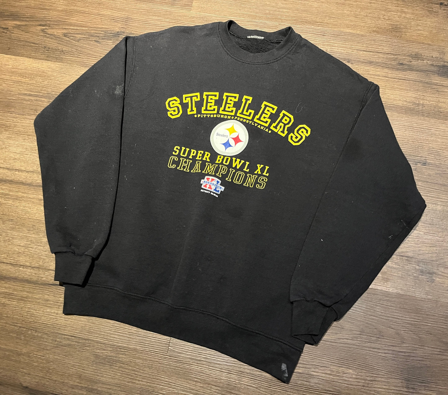 Pittsburgh Steelers Super Bowl XL Champions Graphic Crewneck | Size Medium | Vintage 2000s Football Black Sweater | Free Shipping to USA |