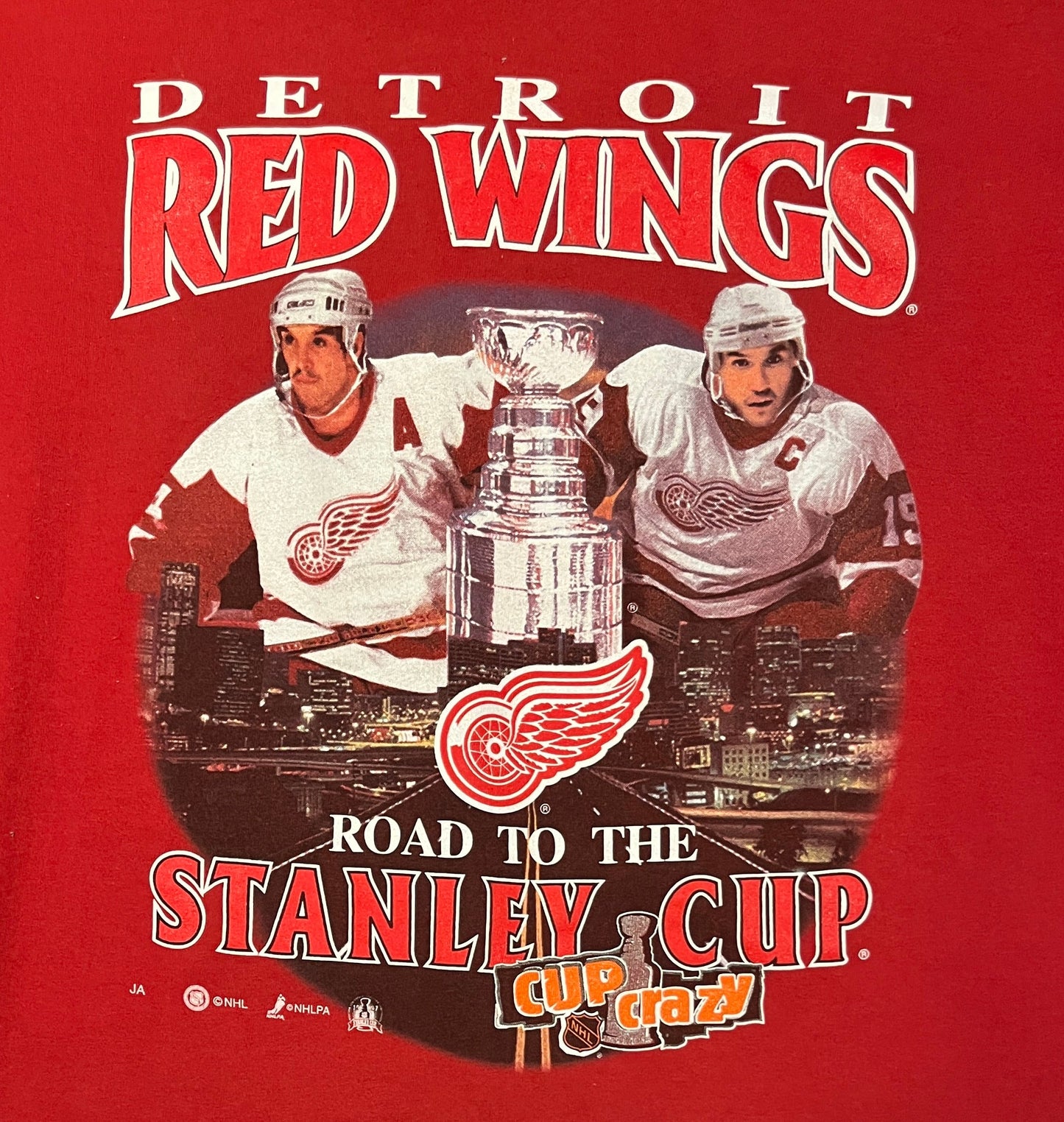 Detroit Red Wings Road To The Stanley Cup Graphic Tee | Size X-Large | Vintage 1990s NHL Hockey Red T-Shirt | Free Shipping to USA |