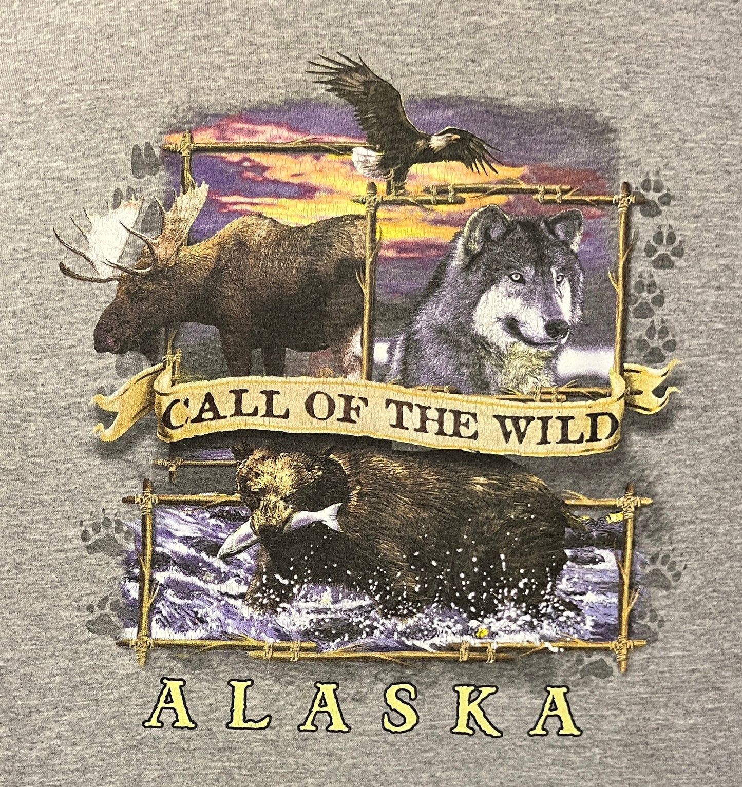 Call Of The Wild Wolfpack Alaska Graphic Tee | Size Large | Vintage 2000s Scenic Wolf Animal Grey T-Shirt | Free Shipping to USA |