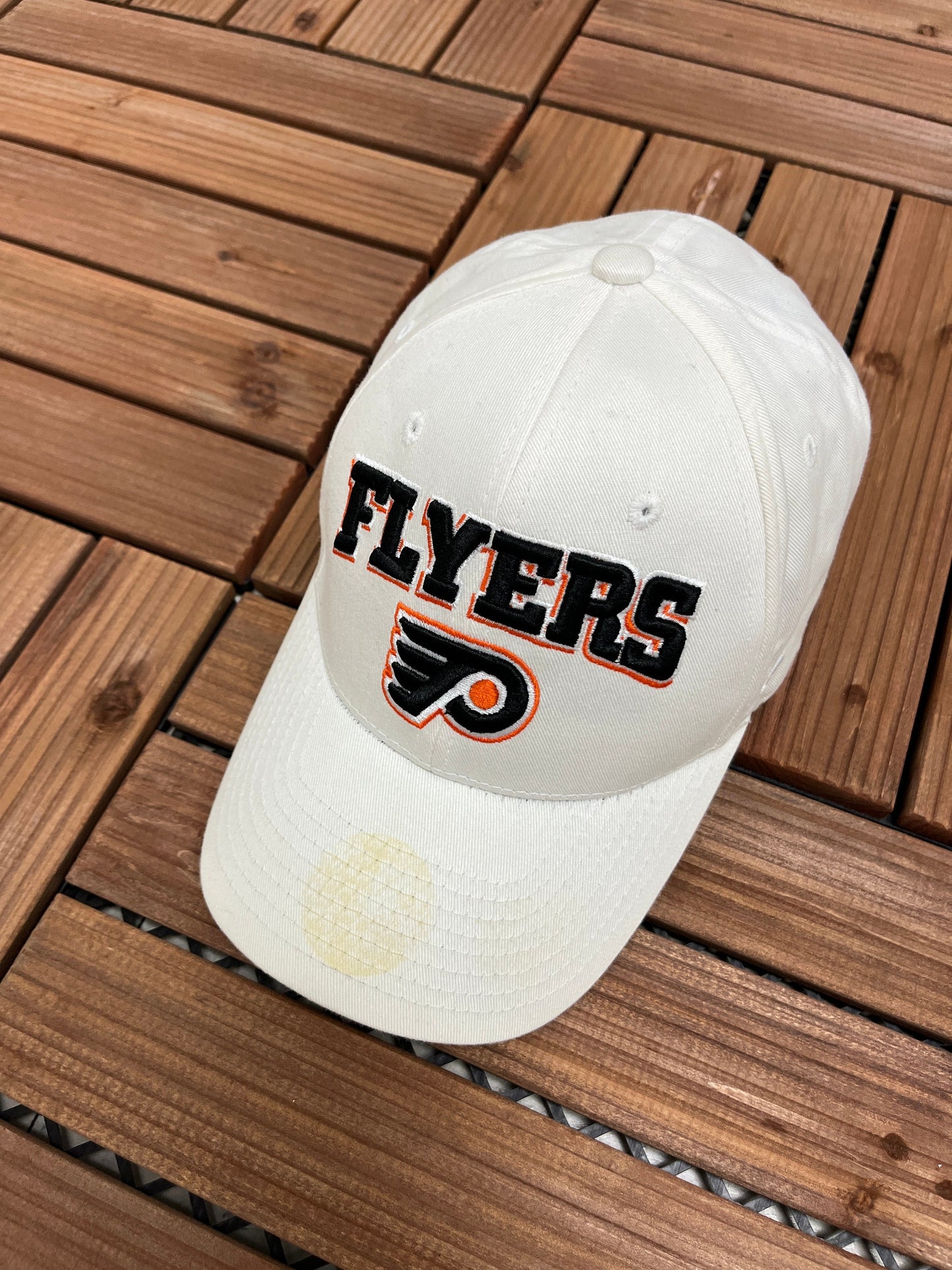 Philadelphia Flyers Embroidered Graphic Hat | Adjustable With Strap Back | Vintage 2000s NHL Hockey White Cap | Free Shipping to USA |