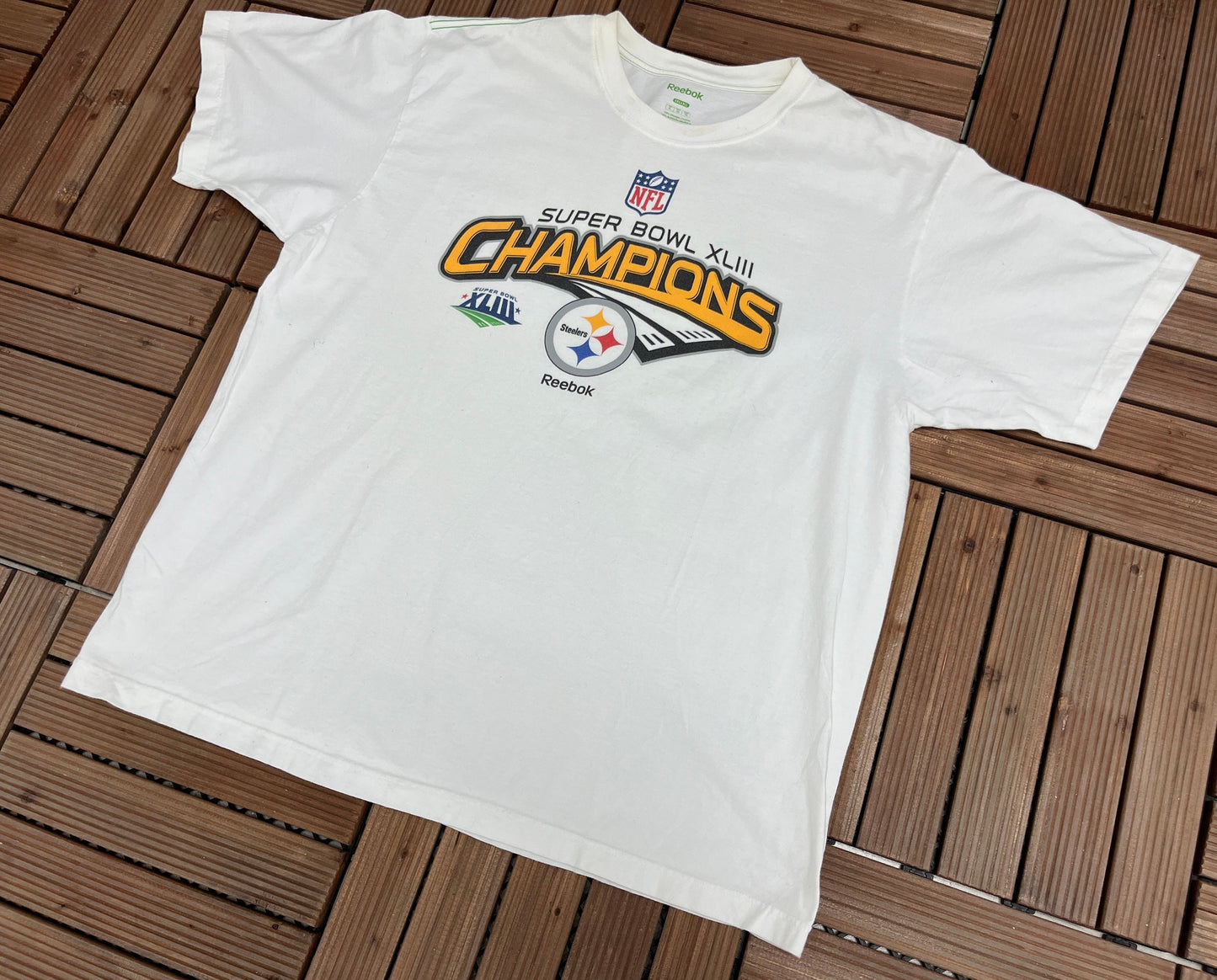 Pittsburgh Steelers Super Bowl XLIII Champions Graphic Tee | Size X-Large | Vintage 2000s NFL Football White T-Shirt | Free Shipping to USA|