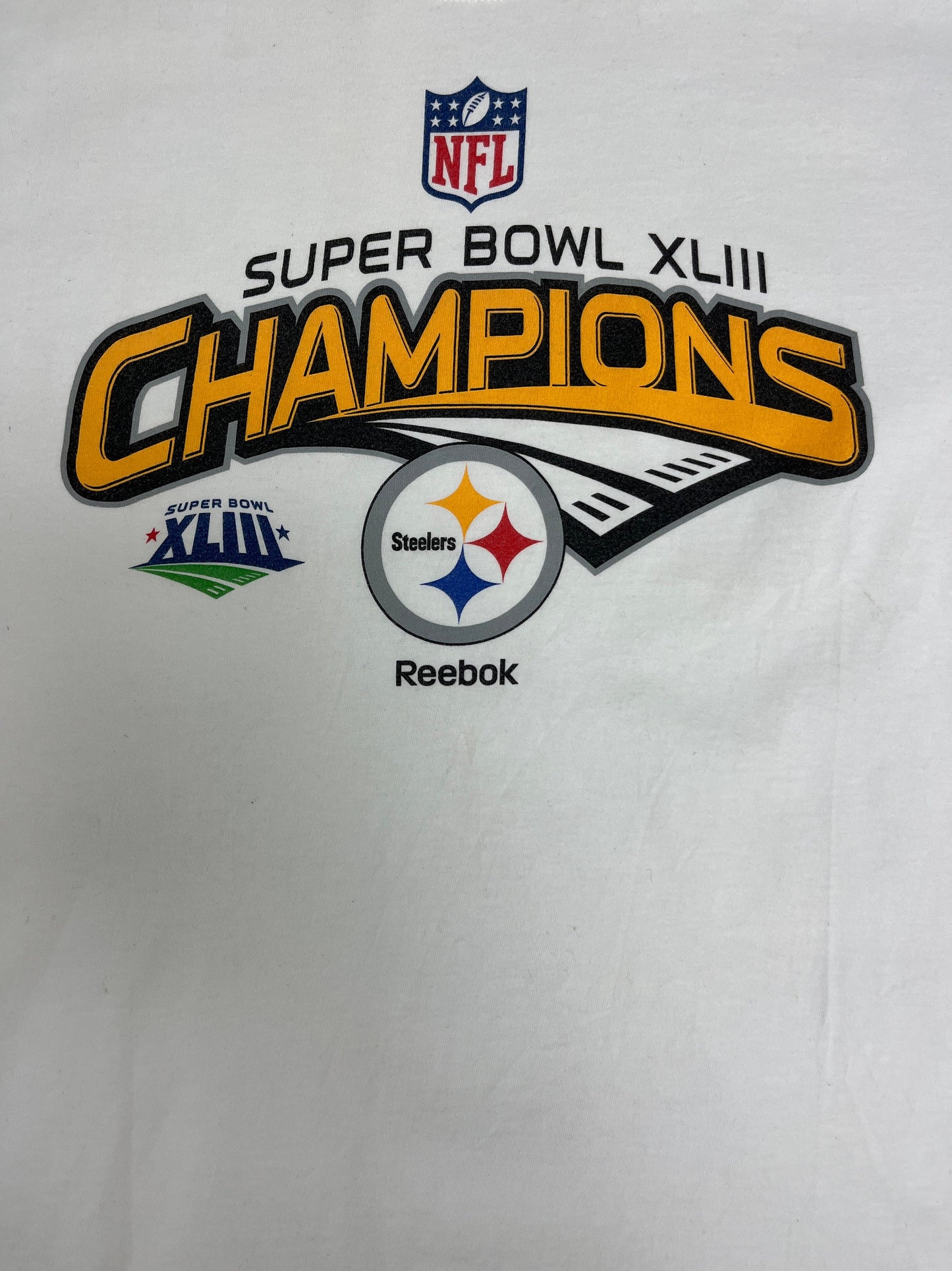 Pittsburgh Steelers Super Bowl XLIII Champions Graphic Tee | Size X-Large | Vintage 2000s NFL Football White T-Shirt | Free Shipping to USA|