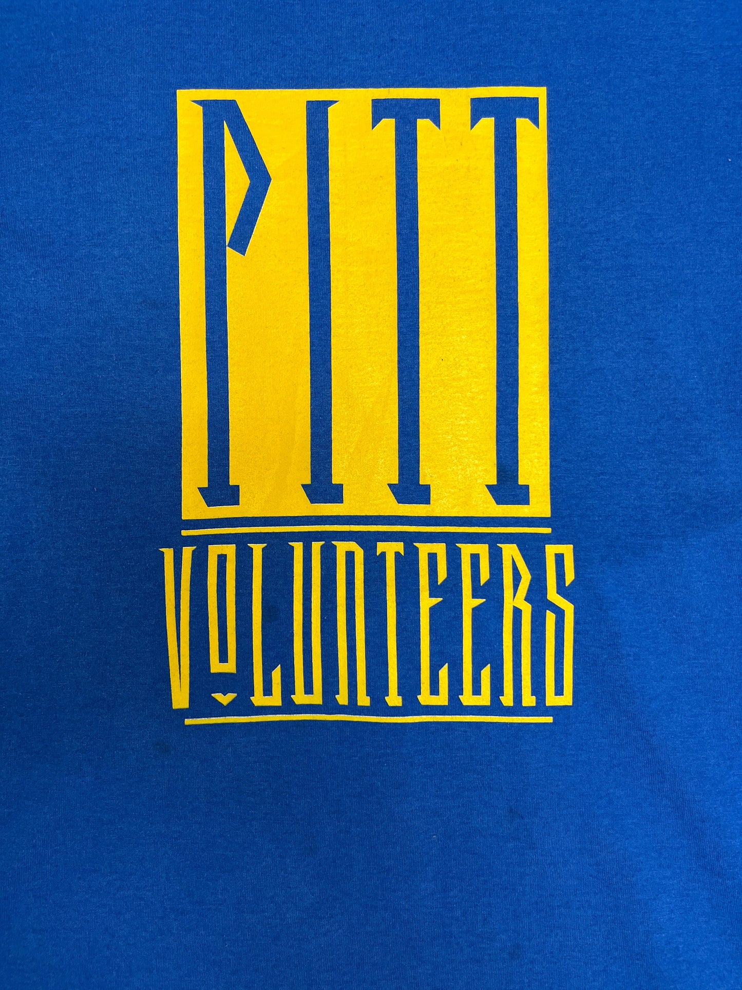 University of Pitt Volunteers Graphic Tee | Size Large | Vintage 1990s Single Stitch College Blue T-Shirt | Free Shipping to USA|