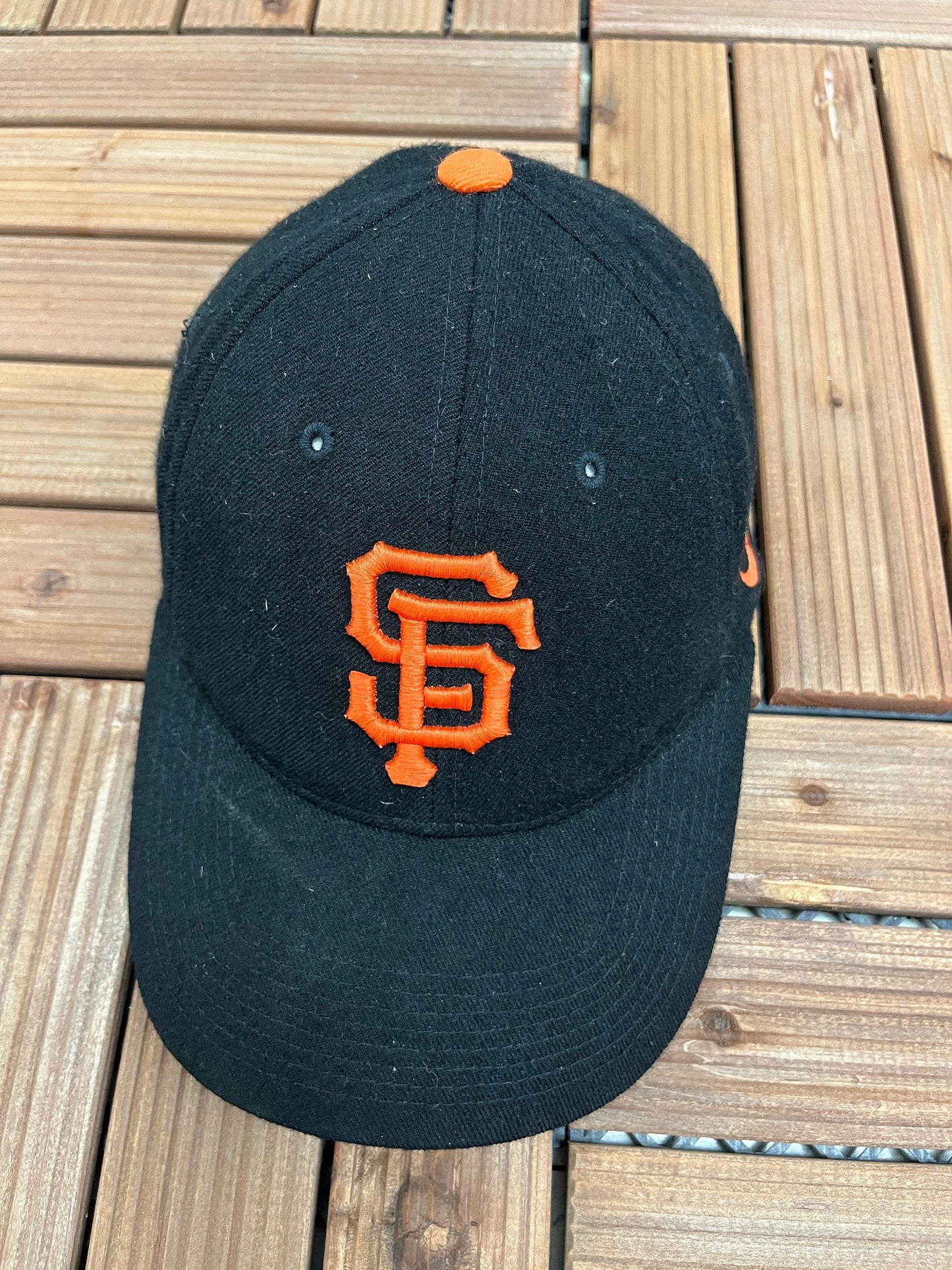 San Francisco Giants Nike Embroidered Hat | Adjustable With Strap Back | Vintage 2000s Nike MLB Baseball Black Cap | Free Shipping to USA |