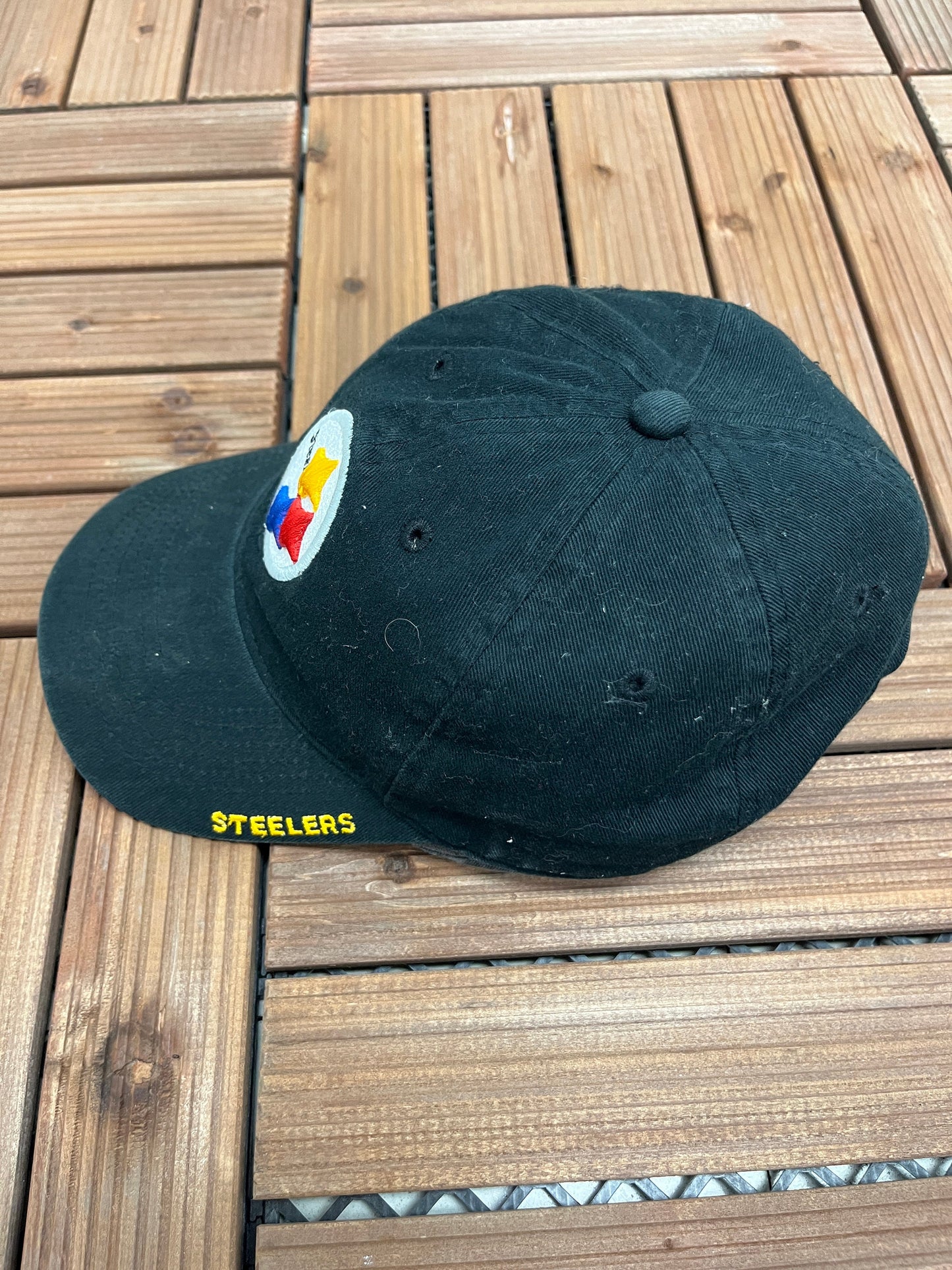 Pittsburgh Steelers Embroidered Hat | One Size Fits All With Metal Clasp | Vintage NFL Football Reebok Black Cap | Free Shipping to USA |