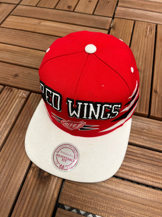 Detroit Red Wings Embroidered Hat | Adjustable With Snap Back | Vintage 2000s NHL Hockey Mitchell & Ness Baseball Cap |Free Shipping to USA|