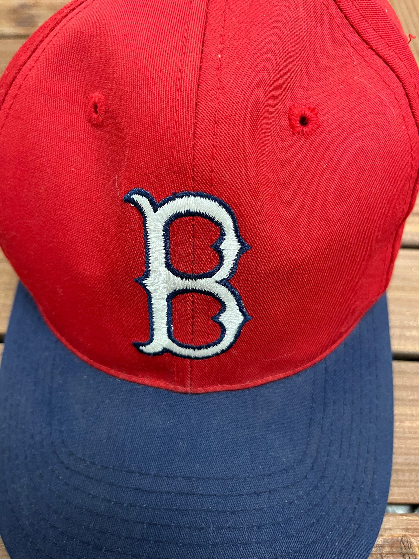 Boston Red Sox Embroidered Hat | Adjustable With Snap Back | Vintage 1990s MLB Baseball Red Baseball Cap | Free Shipping to USA|