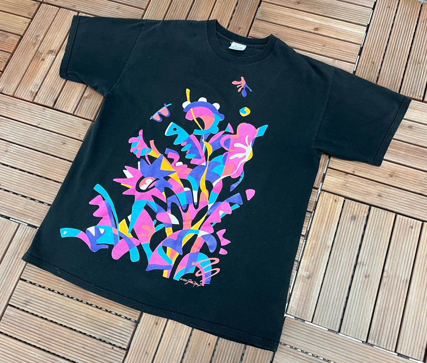 Gilda Mary Abstract Art Graphic Tee | One Size Fits All | Vintage 1990s Promotional Art Black T-Shirt | Free Shipping to USA |