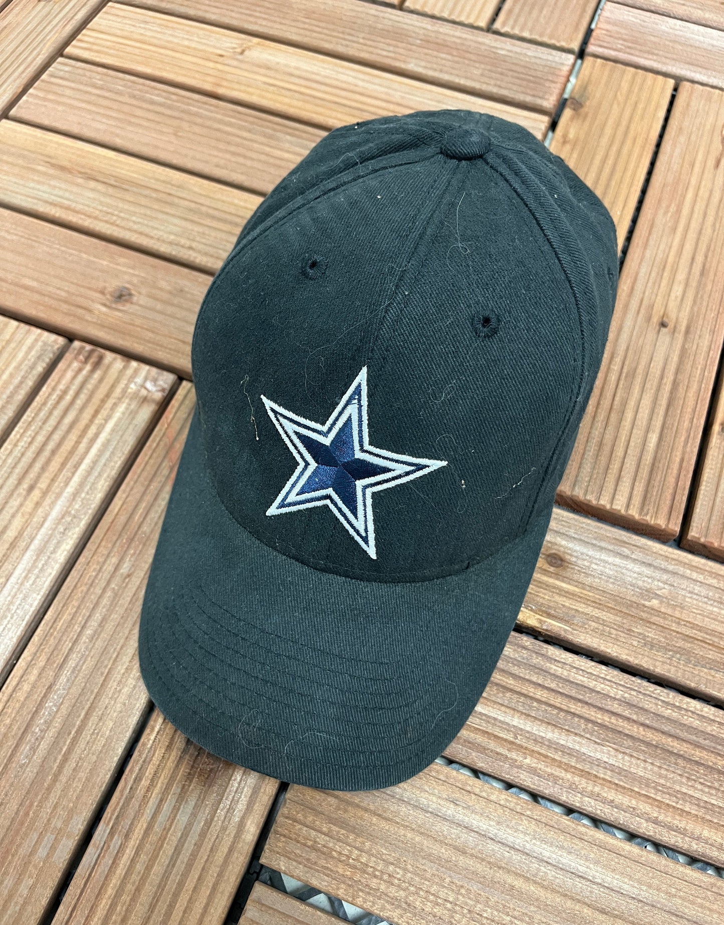 Dallas Cowboys Embroidered Hat | One Size Fits All With Strap Back | Vintage 2000s NFL Football Black Cap | Free Shipping to USA |